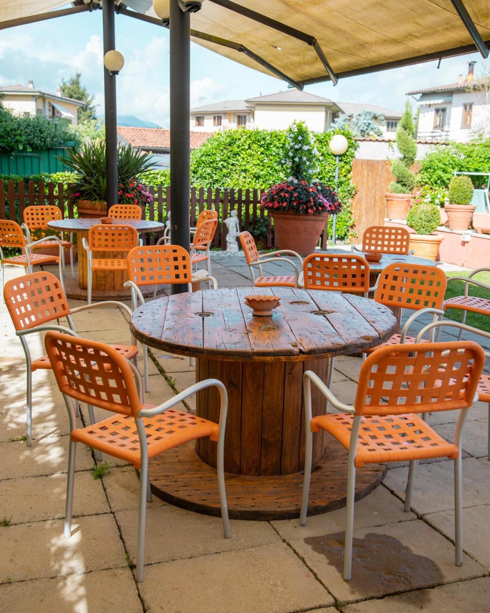 Hotel Ristorante La Lanterna 카스텔누보디가프라냐나 외부 사진